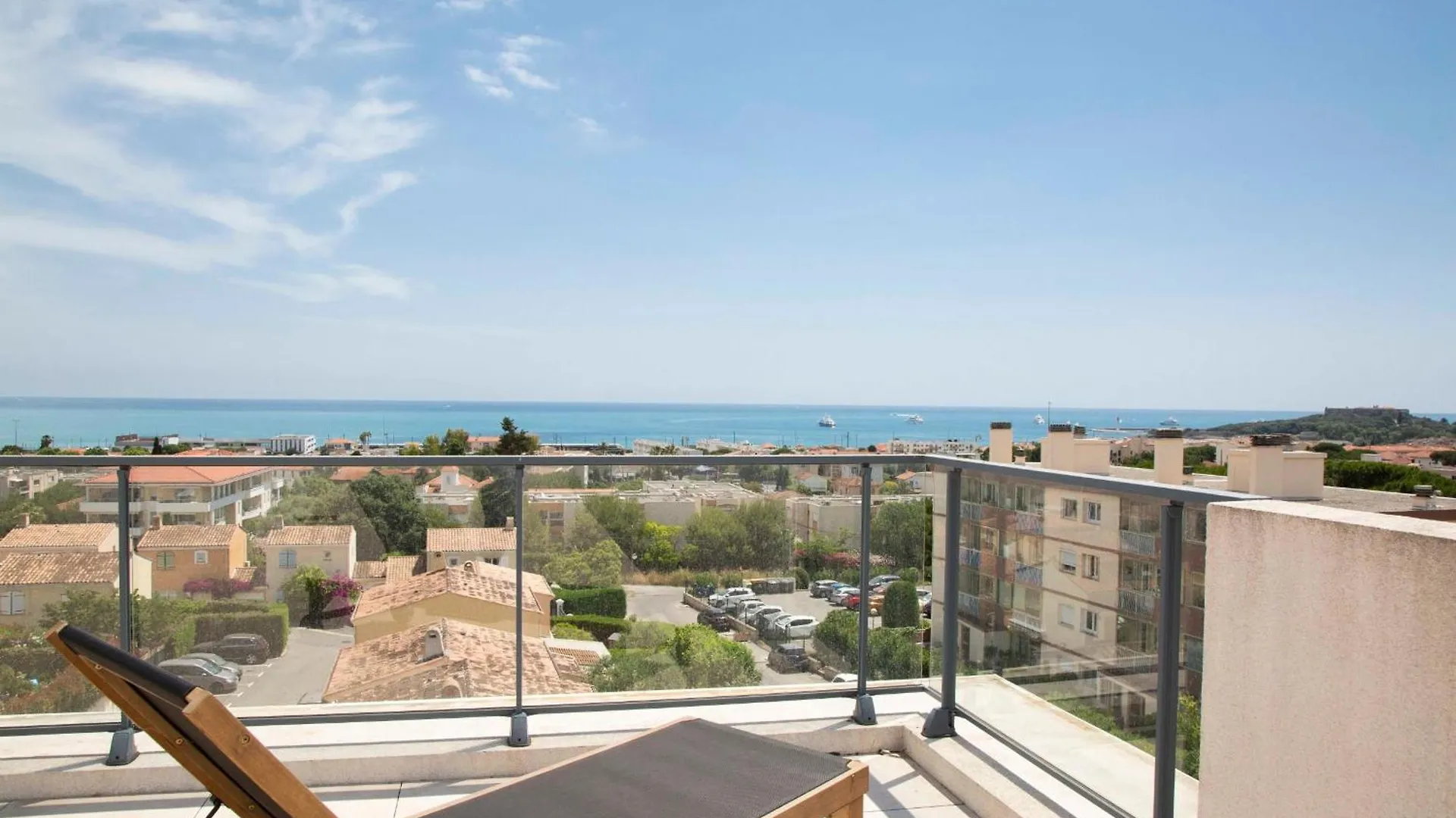 Les Cigales Villa Antibes 0*,